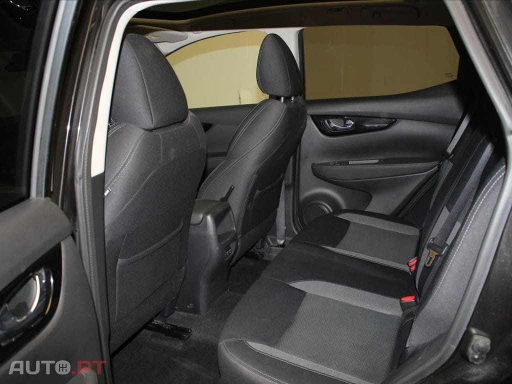 Nissan Qashqai 1.5 dCi N-Connecta DCT