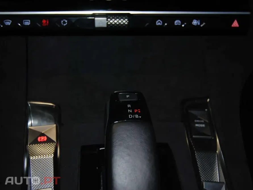 DS DS7 E-Tense Performance Line