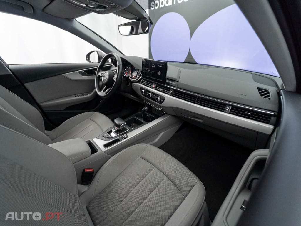 Audi A4 Avant 35 TDI S tronic