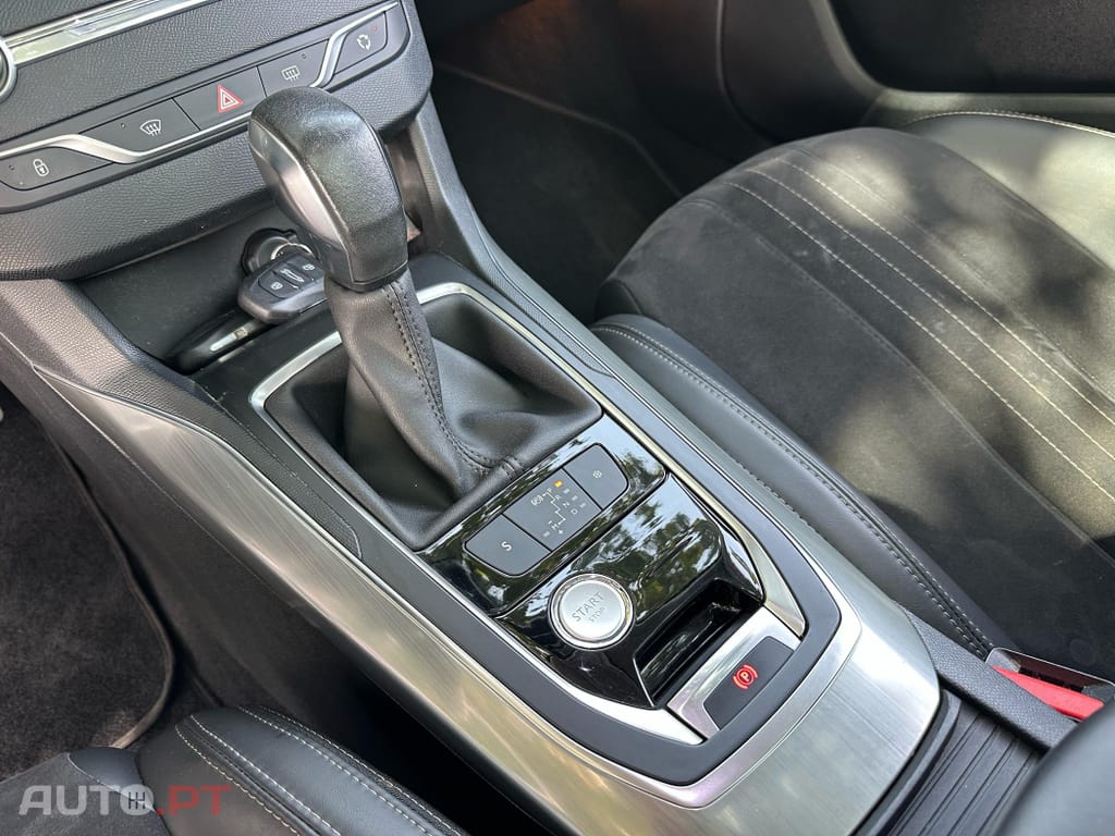 Peugeot 308 1.2 PureTech GT Line EAT6