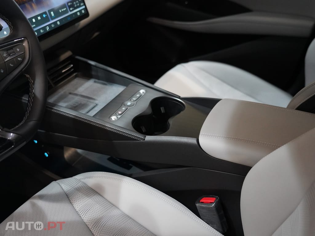BYD Seal 6 1.5 DM-i Touring Confort