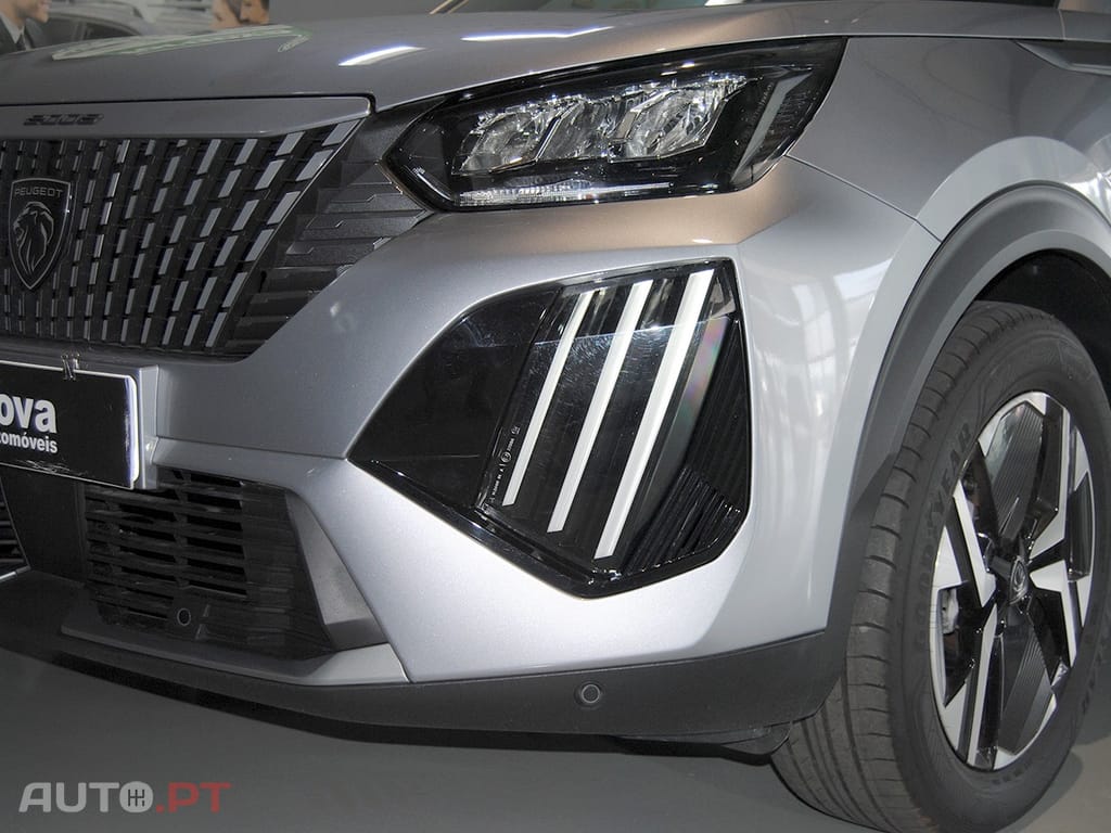 Peugeot 2008 1.2 PureTech Allure