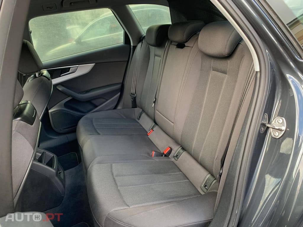 Audi A4 Avant 35 TDI Advanced S tronic
