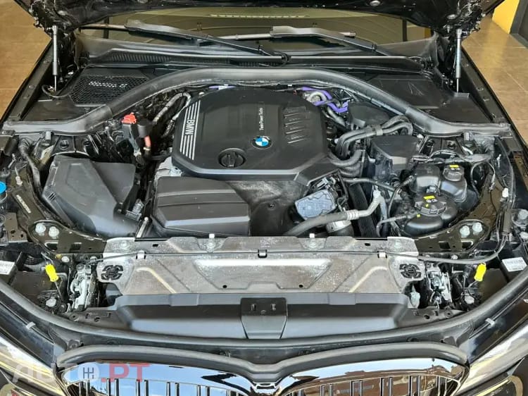 BMW 318 318 d Touring Auto sport
