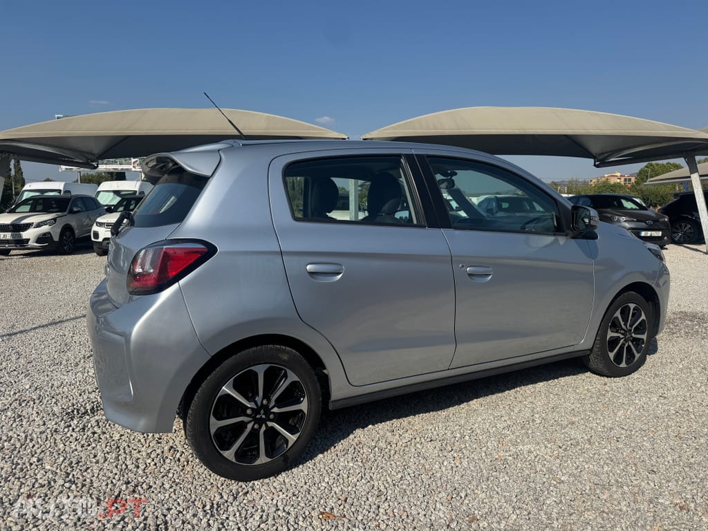 Mitsubishi Space Star 1.2 Intense CVT