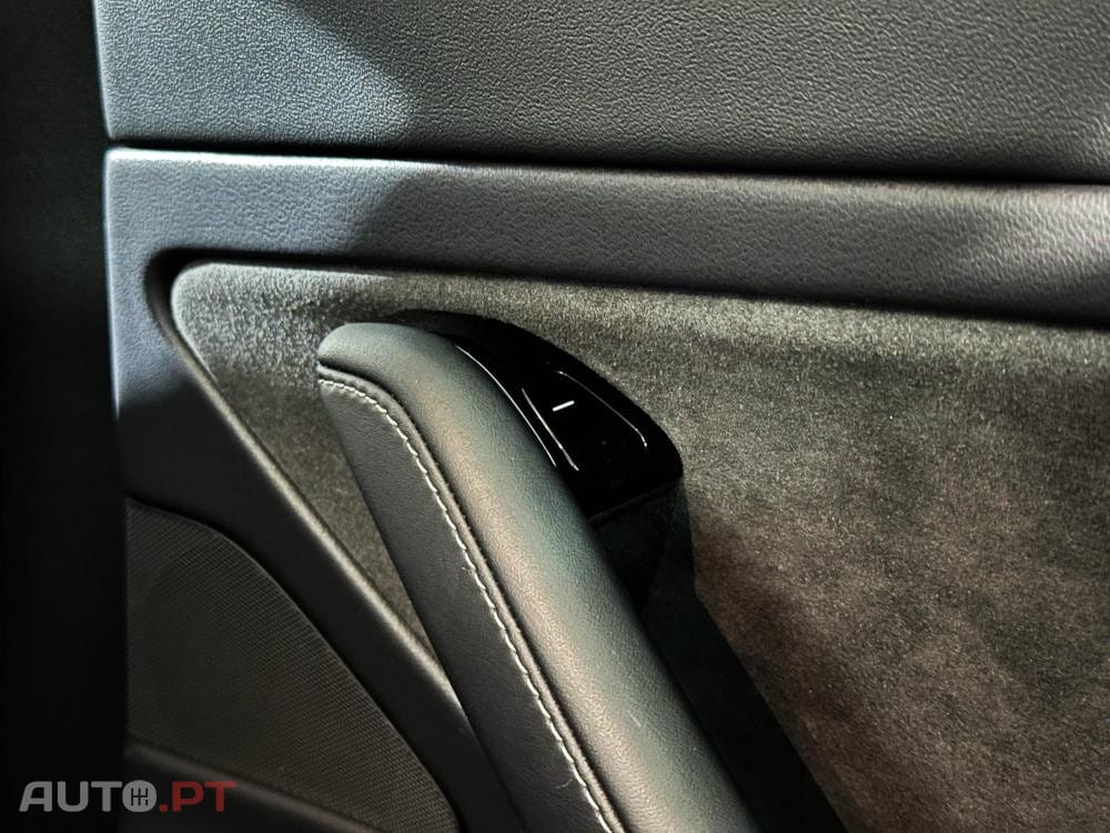 Tesla Model 3 Performance AWD