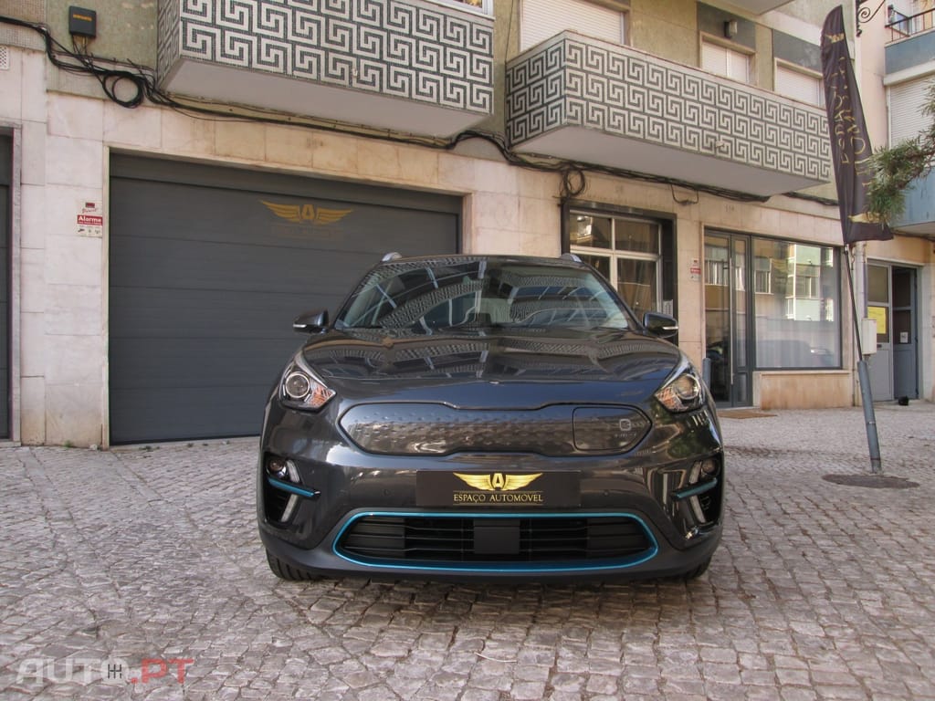 Kia Niro 39.2kWh Move 39