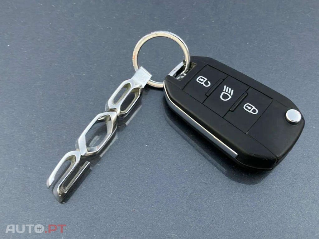 Peugeot 208 1.2 PureTech Active Pack