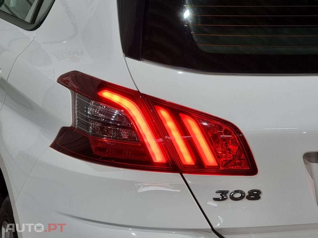 Peugeot 308 1.5 BlueHDi Active