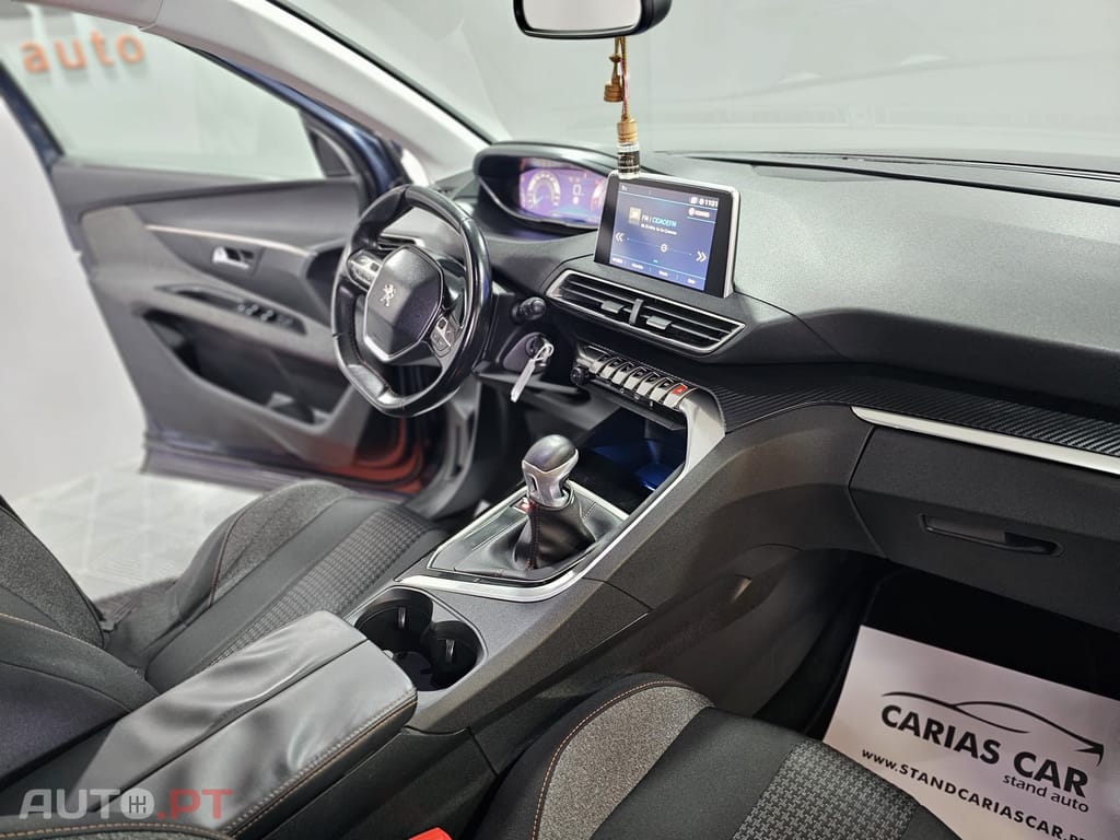 Peugeot 5008 1.6 BlueHDi Allure