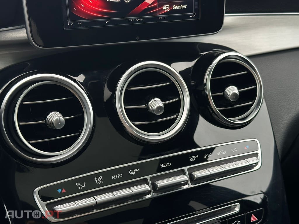 Mercedes-Benz GLC 220 d 4Matic 9G-TRONIC