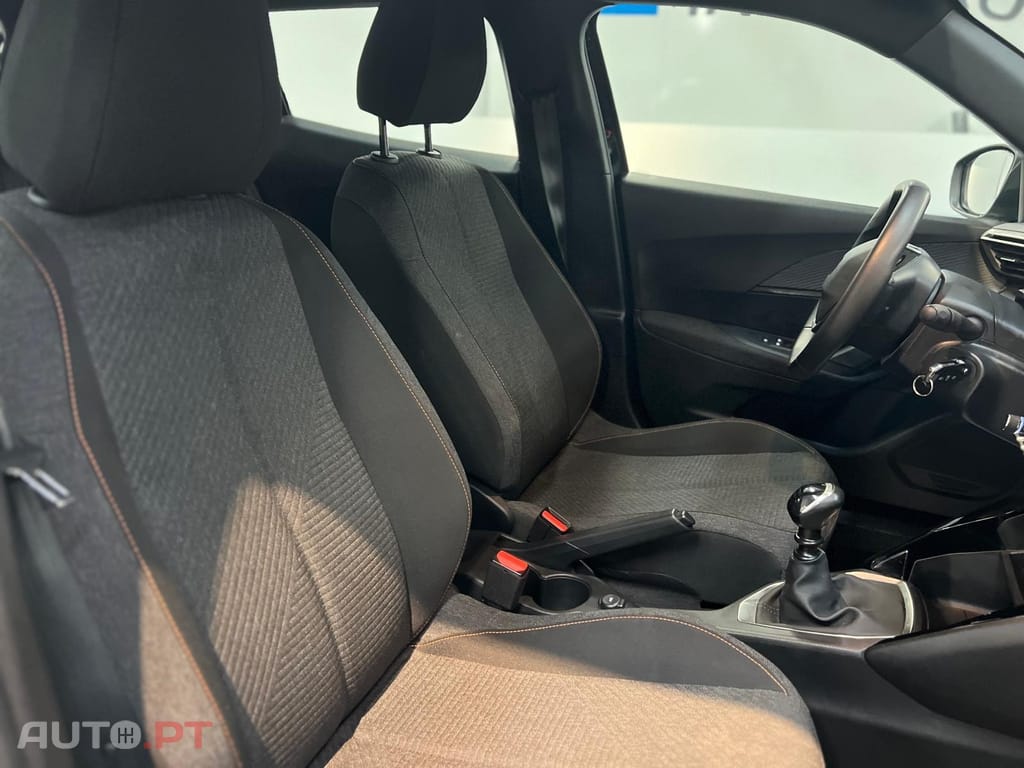 Peugeot 2008 1.2 Style