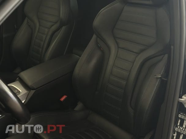 BMW 330 e Pack M Auto — fotografia 14