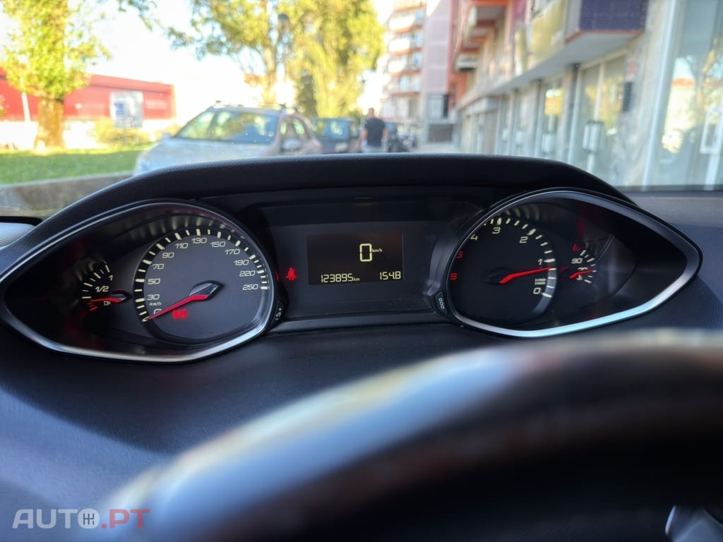 Peugeot 308 SW 1.5 BlueHDi Style