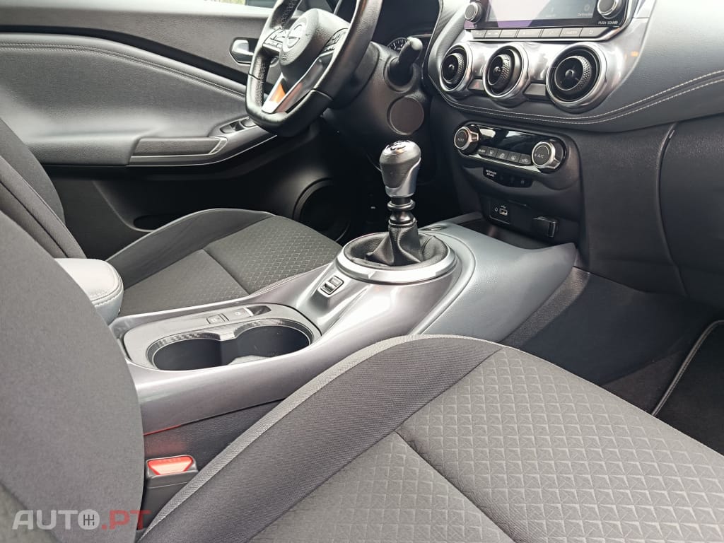 Nissan Juke 1.0 DIG-T N-Connecta
