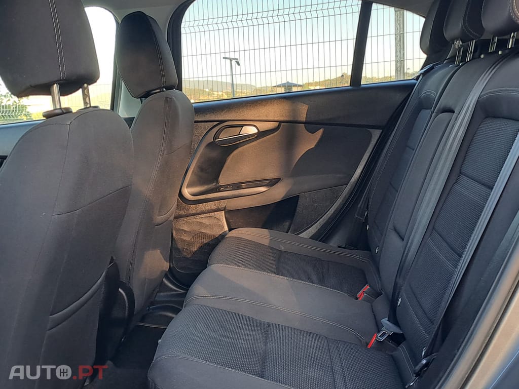 Fiat Tipo 1.3 M-JET Lounge