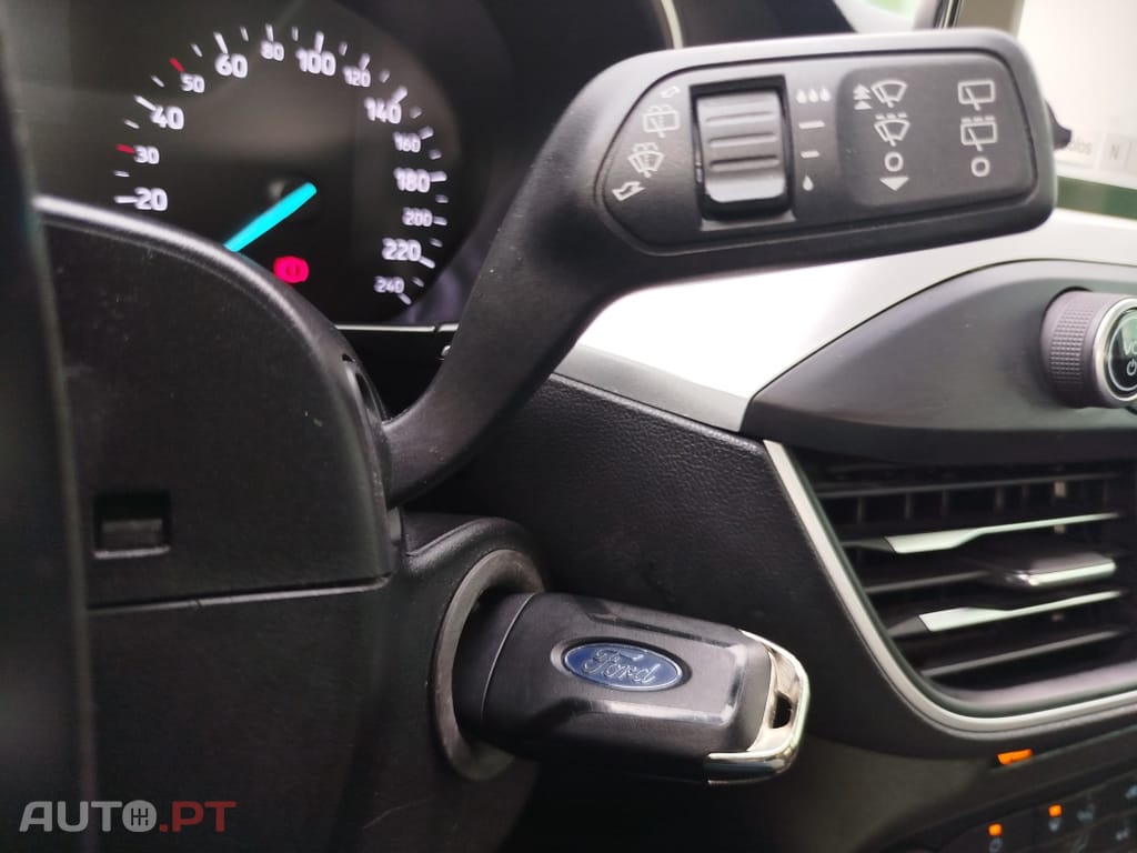 Ford Focus 1.5 TDCi EcoBlue Titanium
