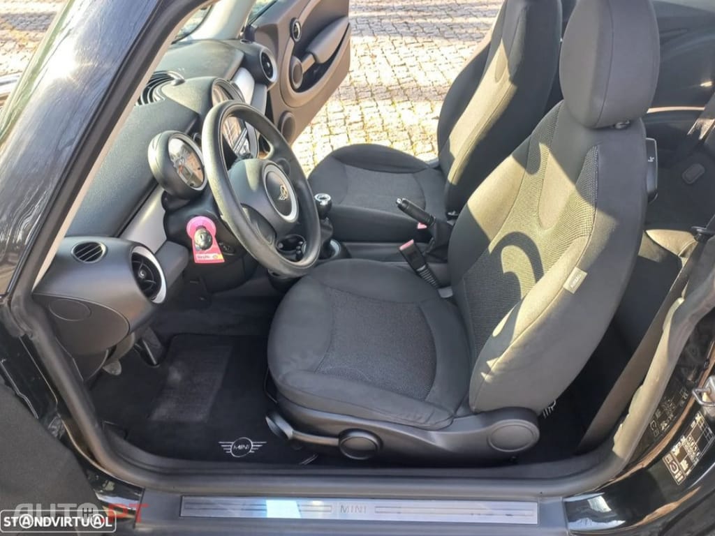 MINI Cooper One