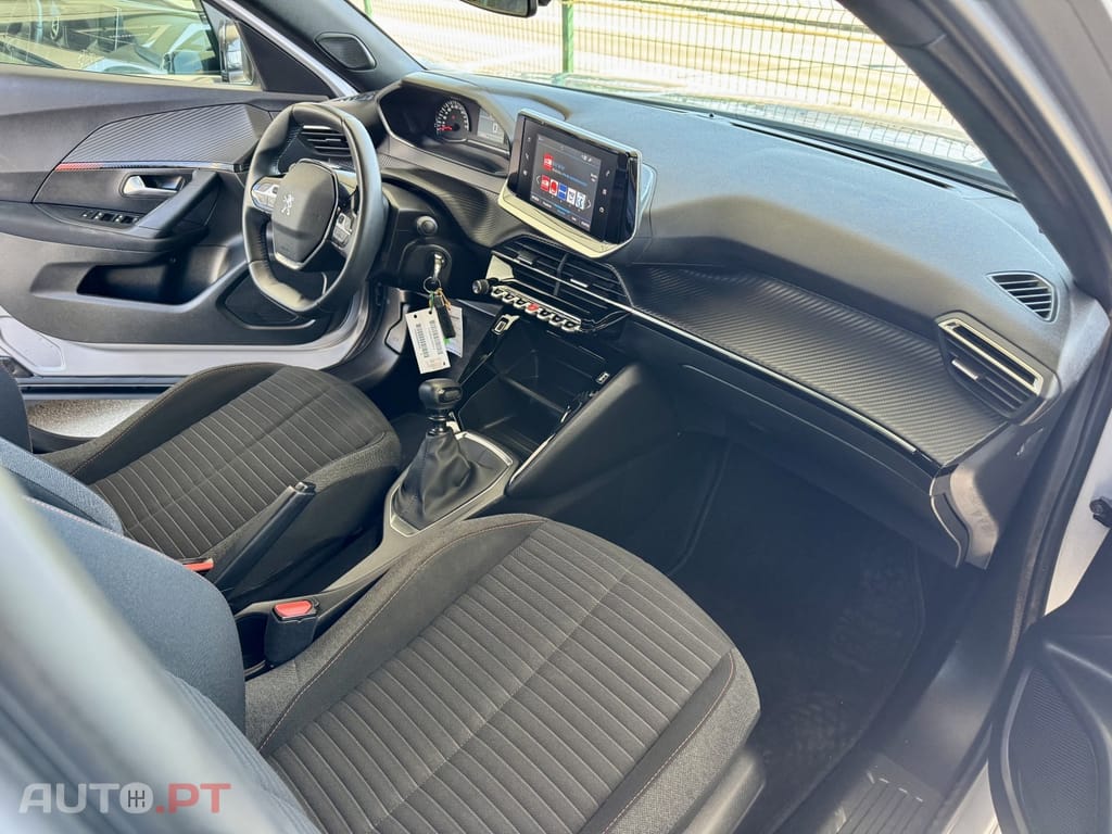 Peugeot 2008 1.2 PureTech Active