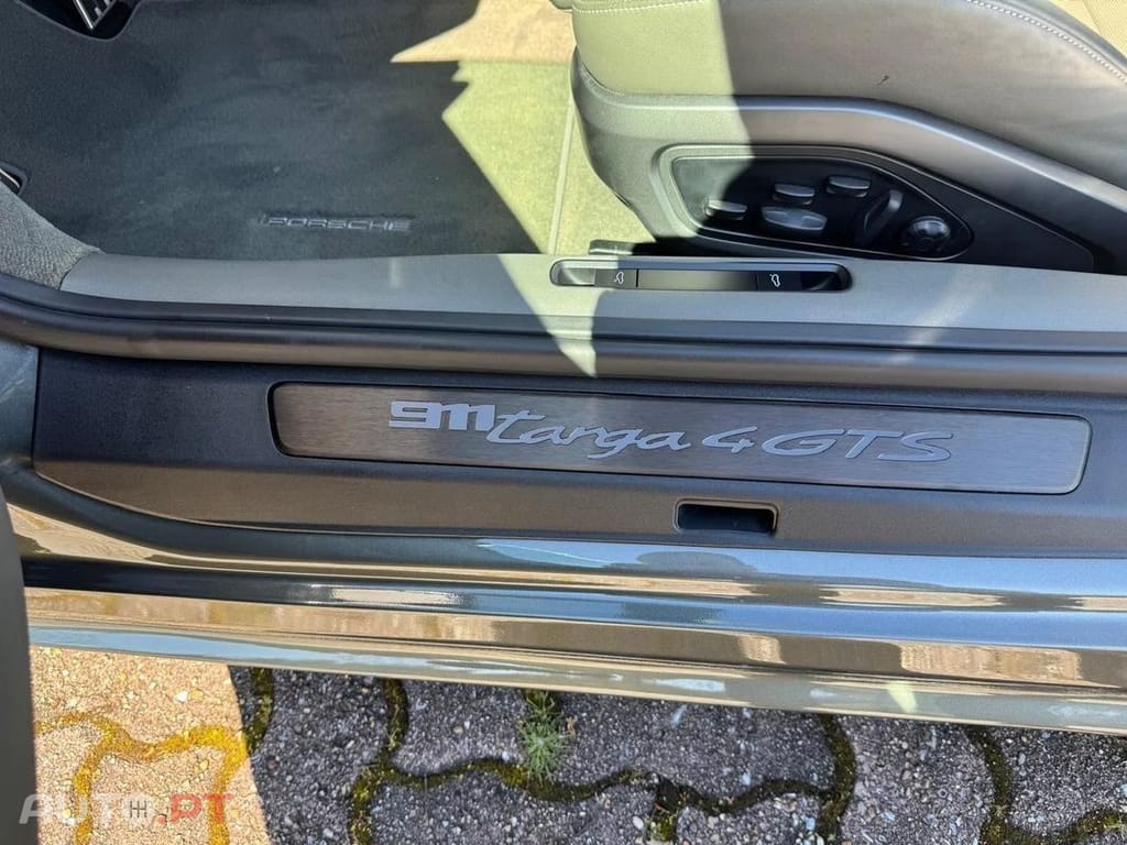 Porsche 911 Targa 4 GTS PDK