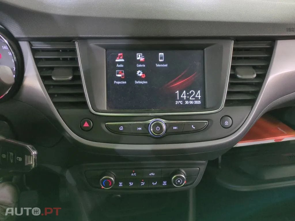Opel Crossland 1.2 Business Edition