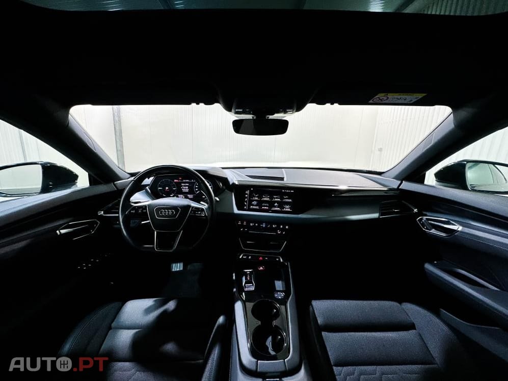 Audi E-Tron GT quattro