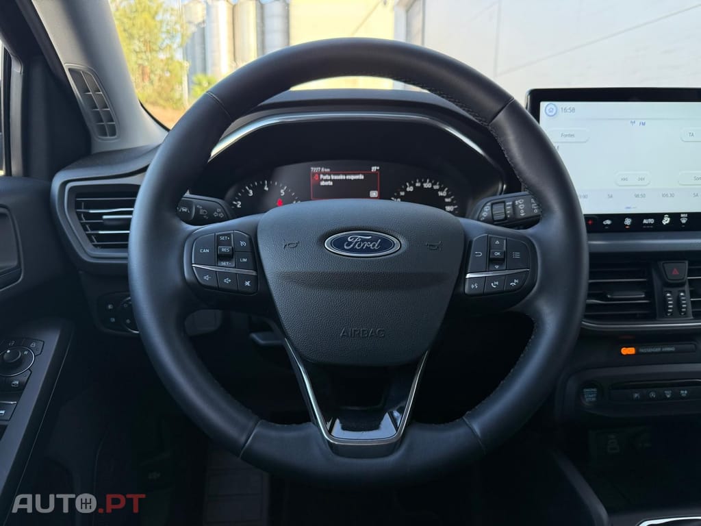 Ford Focus SW 1.0 EcoBoost MHEV Active X