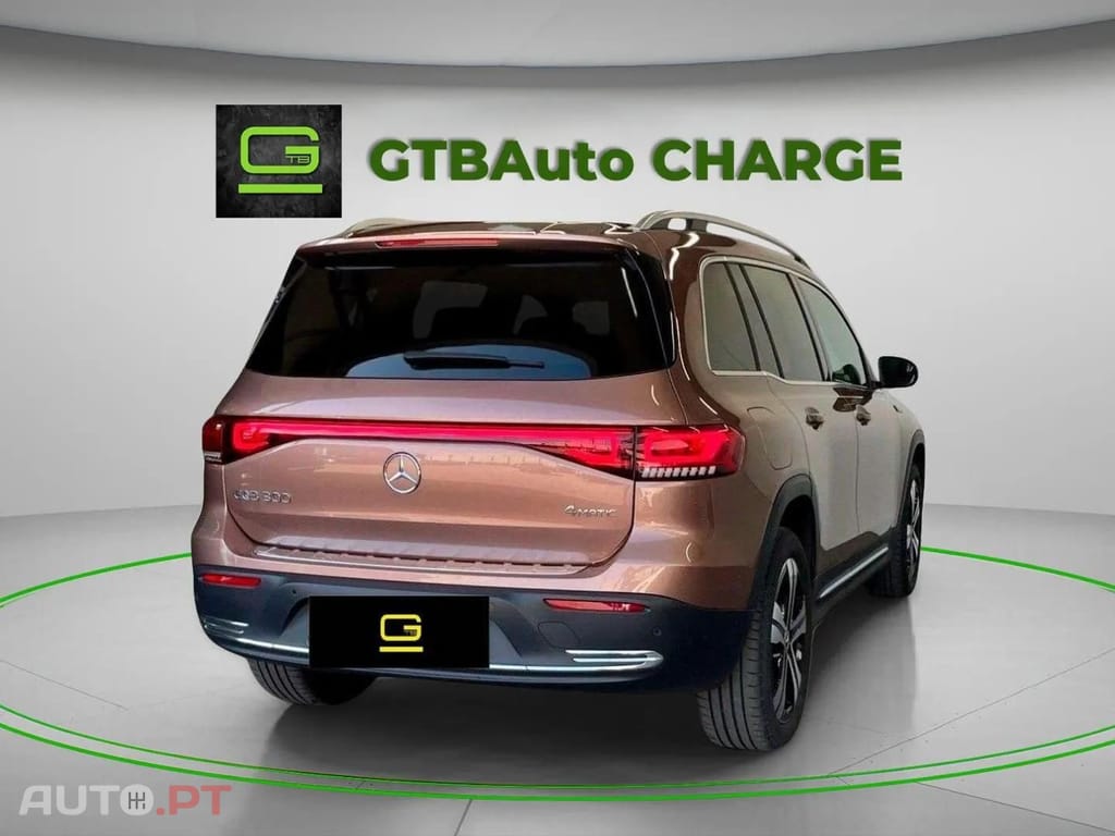 Mercedes-Benz EQB 300 4M ADVANCED  I.V.A DEDUTÍVEL