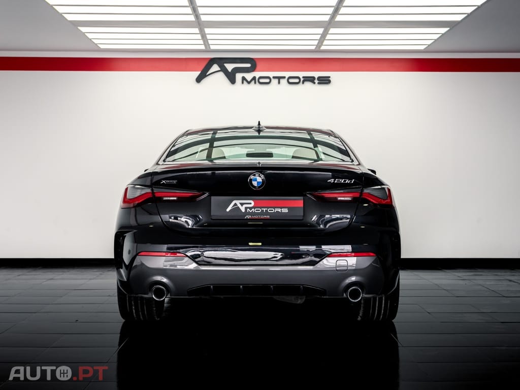 BMW 420 d xDrive Pack Desportivo M Auto