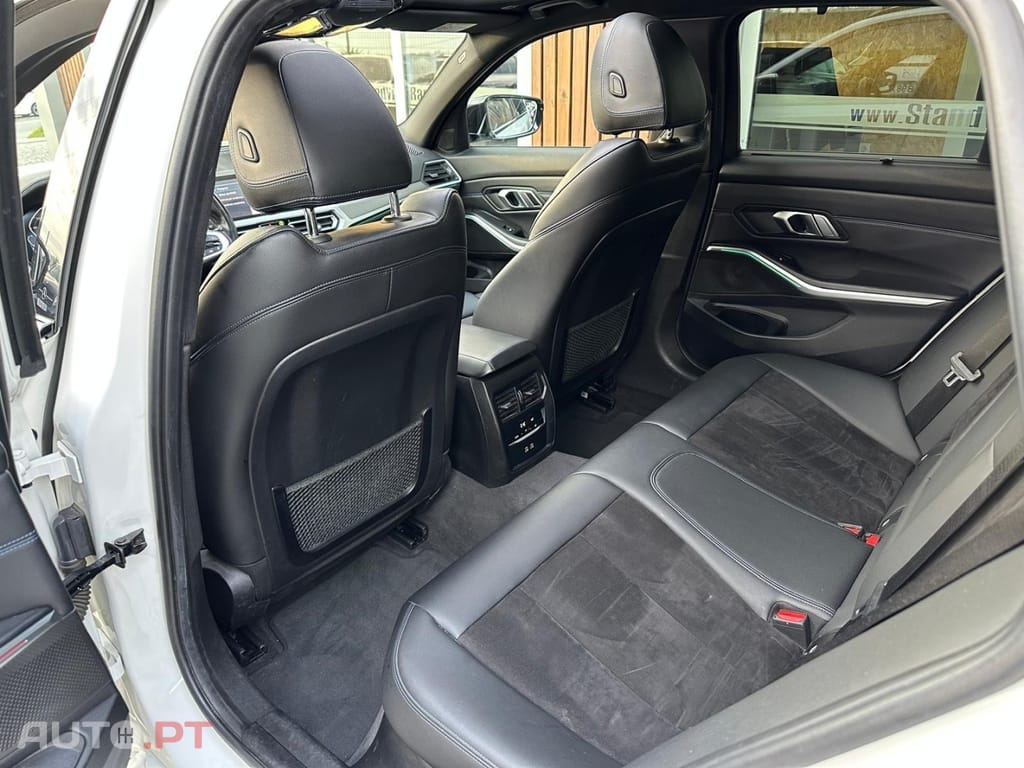 BMW 320 e Touring Pack M Auto