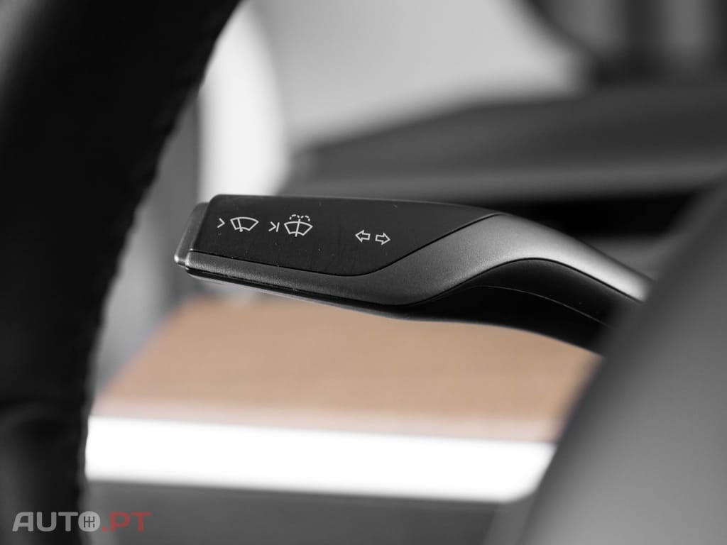 Tesla Model 3 Long Range AWD Dual Motor