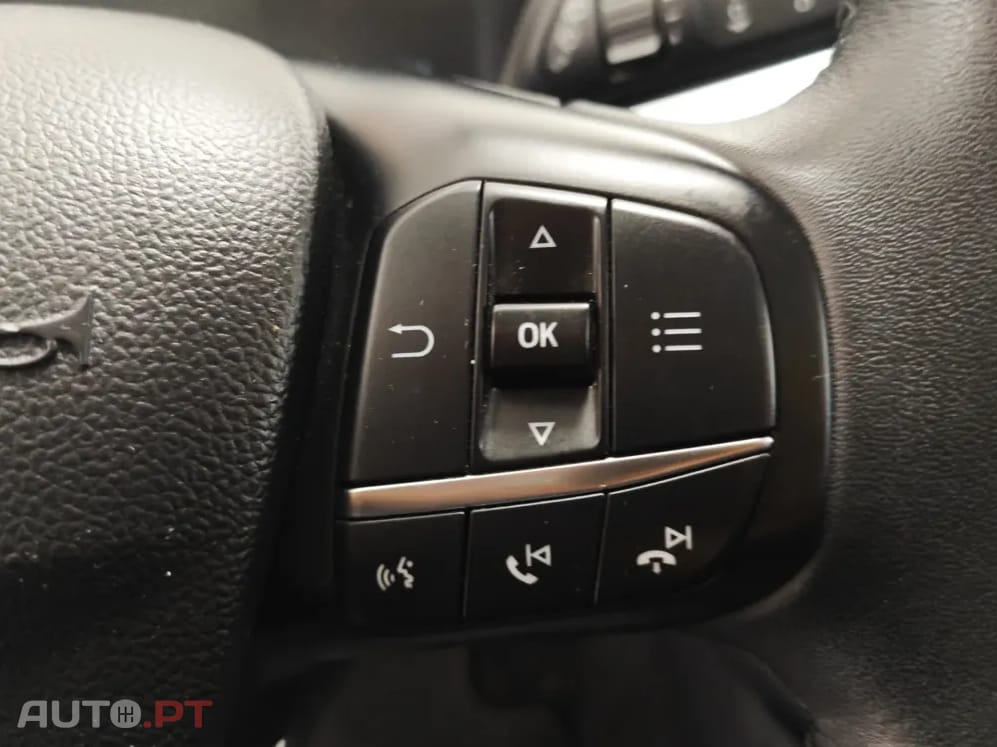 Ford Focus SW 1.0 EcoBoost MHEV Connected