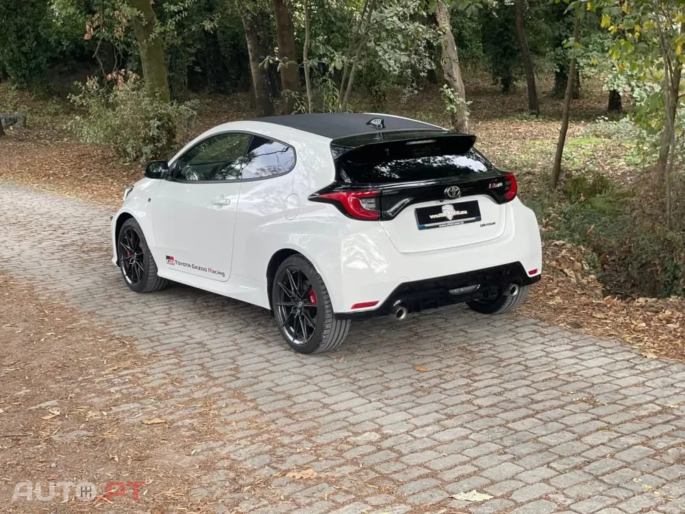 Toyota GR Yaris c/ High-Performance-Pack