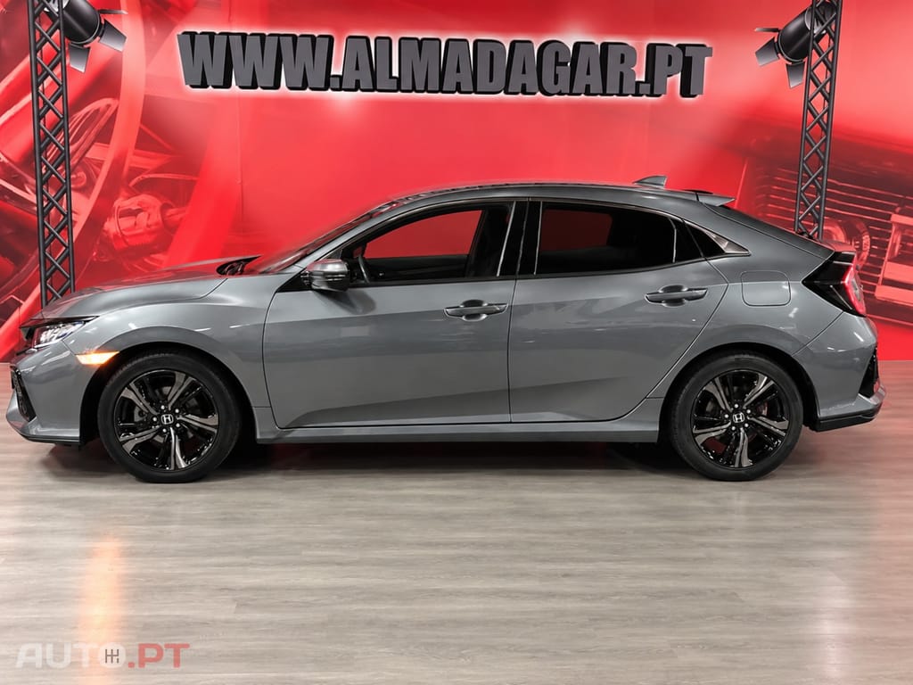 Honda Civic 1.0 i-VTEC Executive CVT