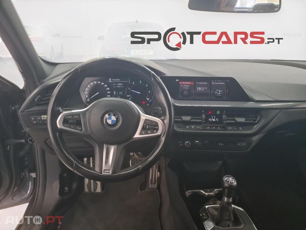 BMW 116 d Pack Desportivo M