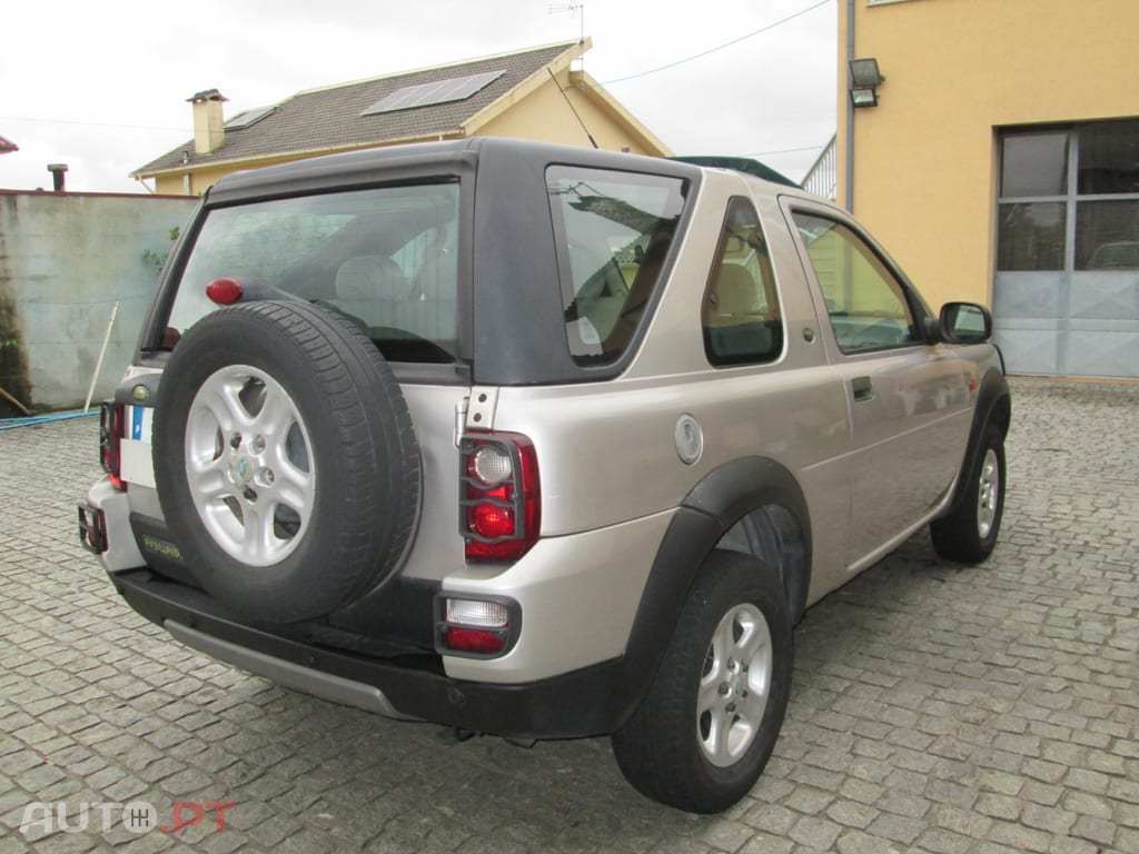 Land Rover Freelander 2.0 TDI