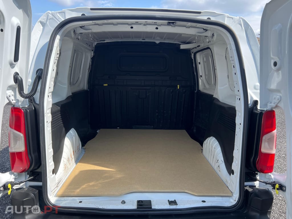 Peugeot Partner 1.5 BlueHDi Premium Standard