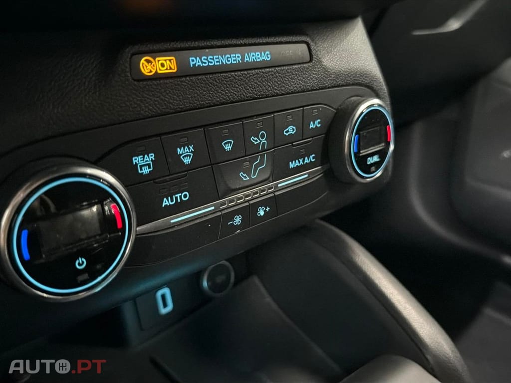 Ford Focus SW 1.0 EcoBoost ST-Line