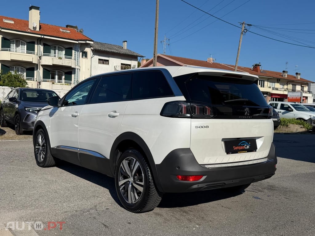 Peugeot 5008 1.5 BlueHDi Allure