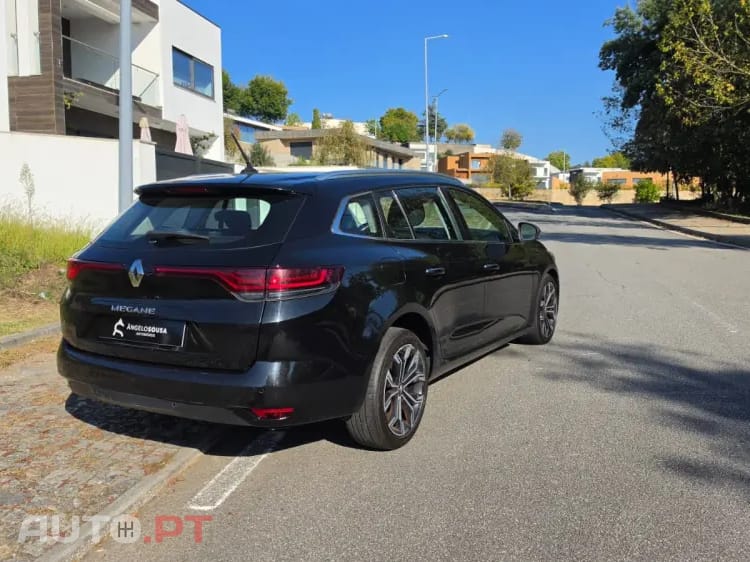 Renault Mégane Sport Tourer 1.5 Blue dCi Limited EDC
