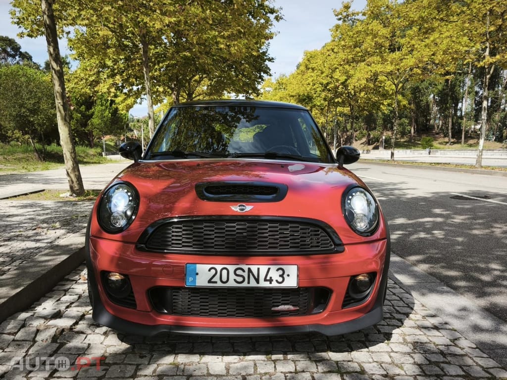 MINI Cooper John Cooper Works 153g