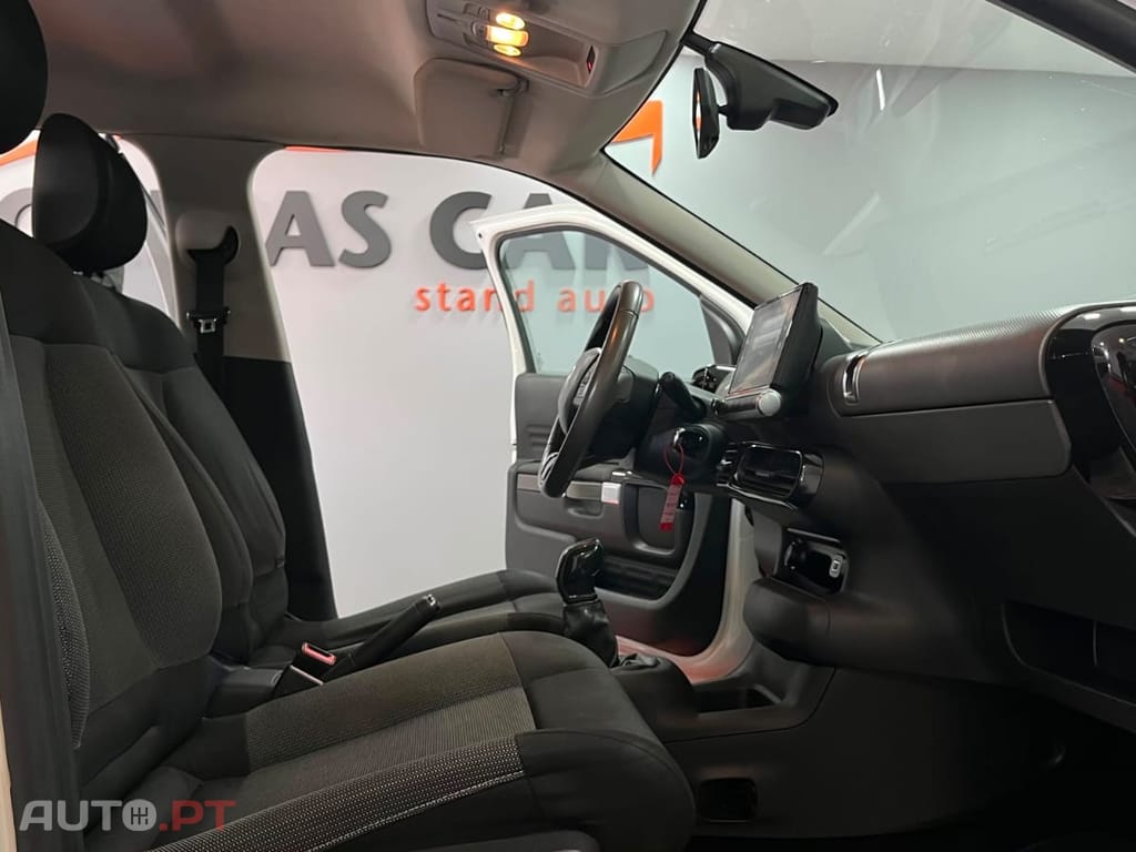 Citroen C4 Cactus 1.6 BlueHDi Shine