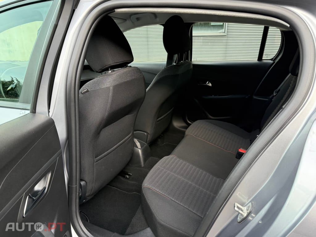 Peugeot 208 1.2 PureTech Active Pack