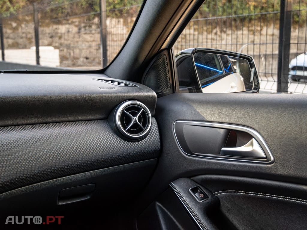 Mercedes-Benz A 180 d Urban