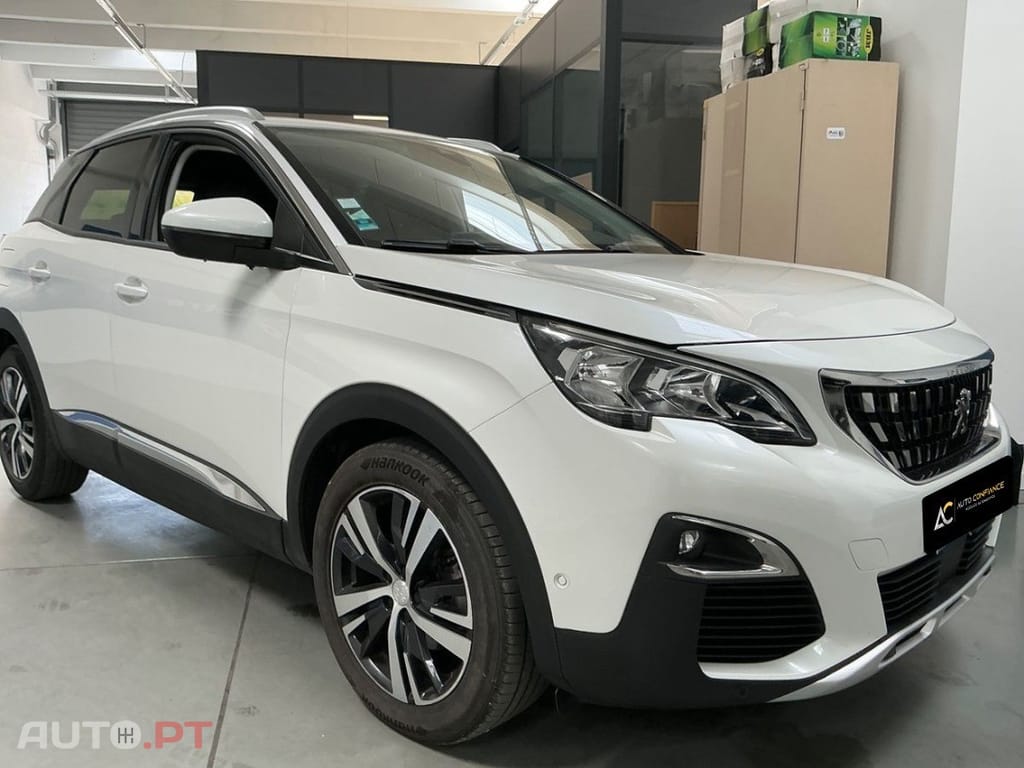 Peugeot 3008 1.2 PureTech Allure EAT8