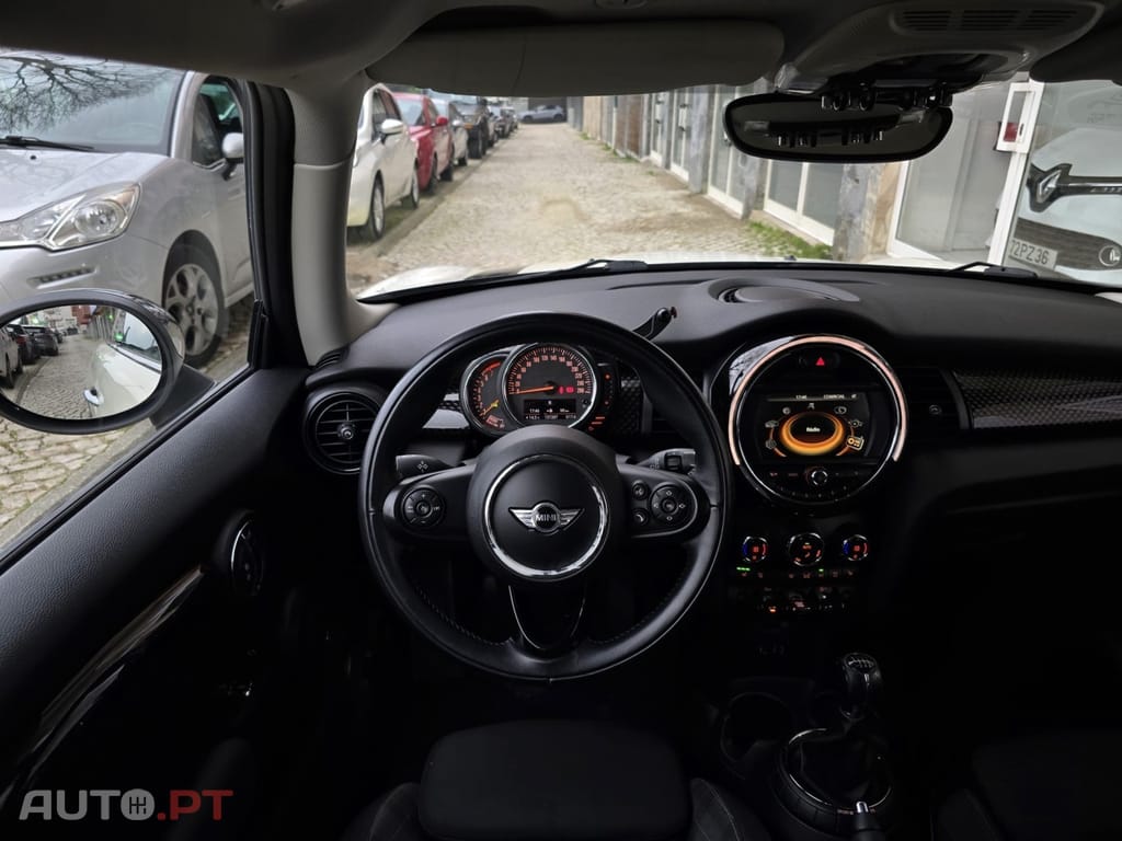 MINI Cooper Cooper S