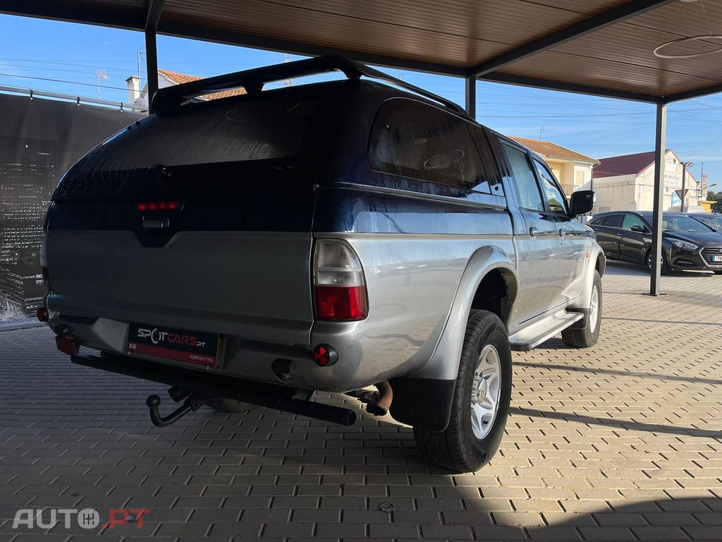 Mitsubishi L200 2.5 TD Strakar Sport CD