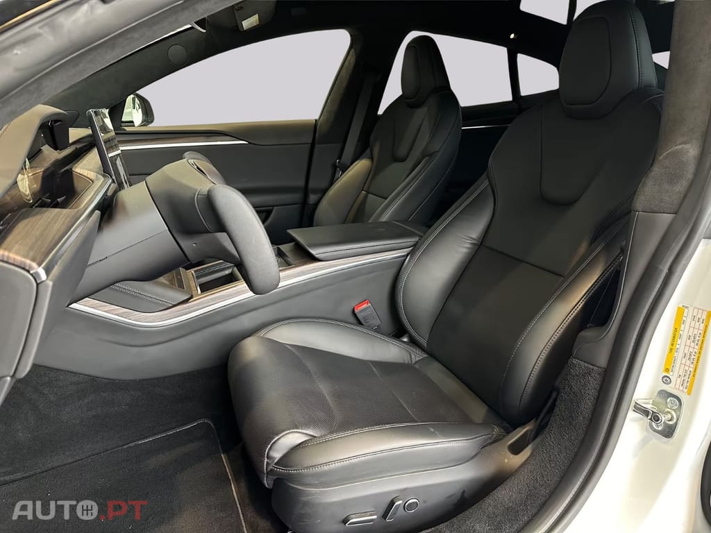 Tesla Model S Long Range I.V.A DEDUTIVEL