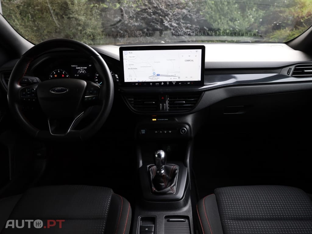 Ford Focus 1.0 EcoBoost MHEV ST-Line