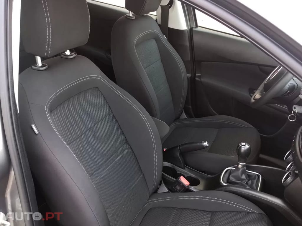 Fiat Tipo 1.3 M-Jet Lounge